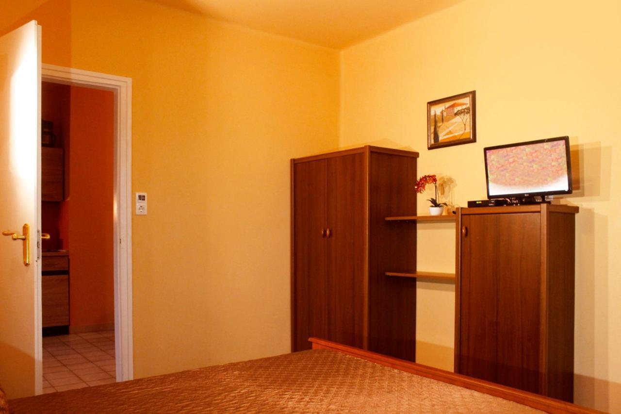 White & Quiet Apartment House Heviz Ngoại thất bức ảnh