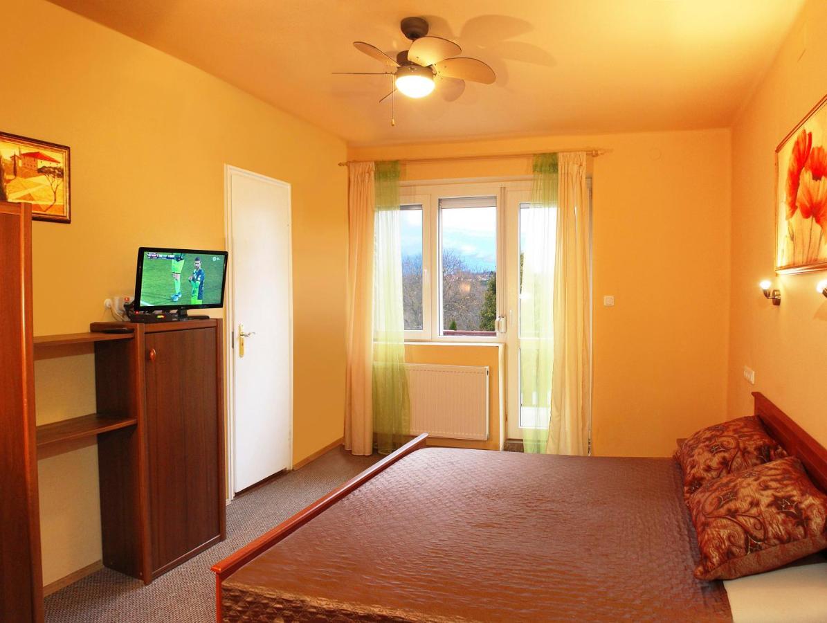 White & Quiet Apartment House Heviz Ngoại thất bức ảnh