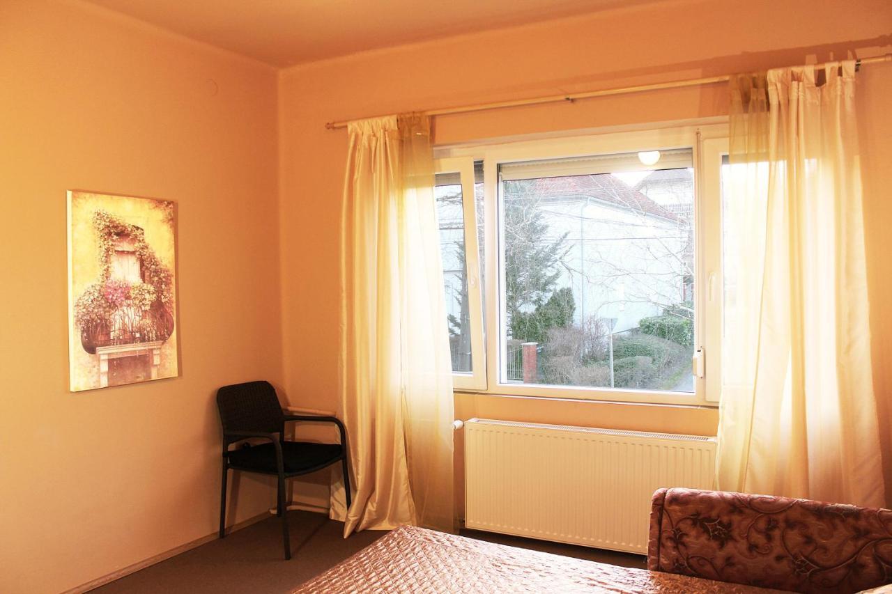 White & Quiet Apartment House Heviz Ngoại thất bức ảnh
